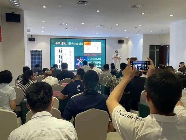 “河北省反射療法協(xié)會(huì)脊柱側(cè)彎專業(yè)委員會(huì)成立大會(huì)”在石家莊直樂(lè)矯形中醫(yī)醫(yī)院順利召開